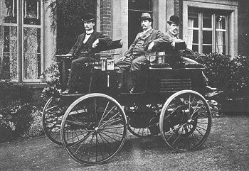 B&W image of an early electric car model from 1890s